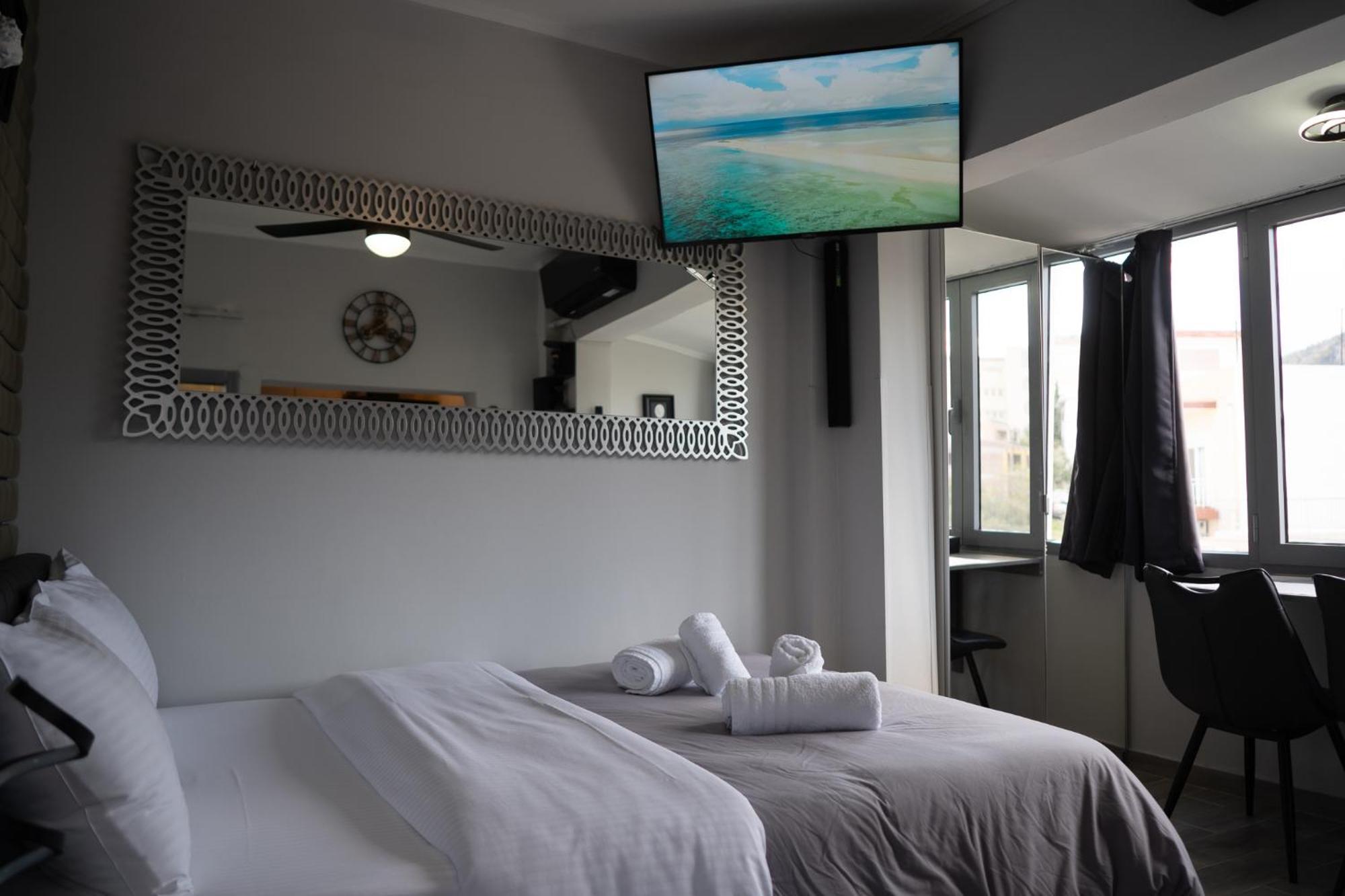 Loft Life Studio Mytilene View المظهر الخارجي الصورة