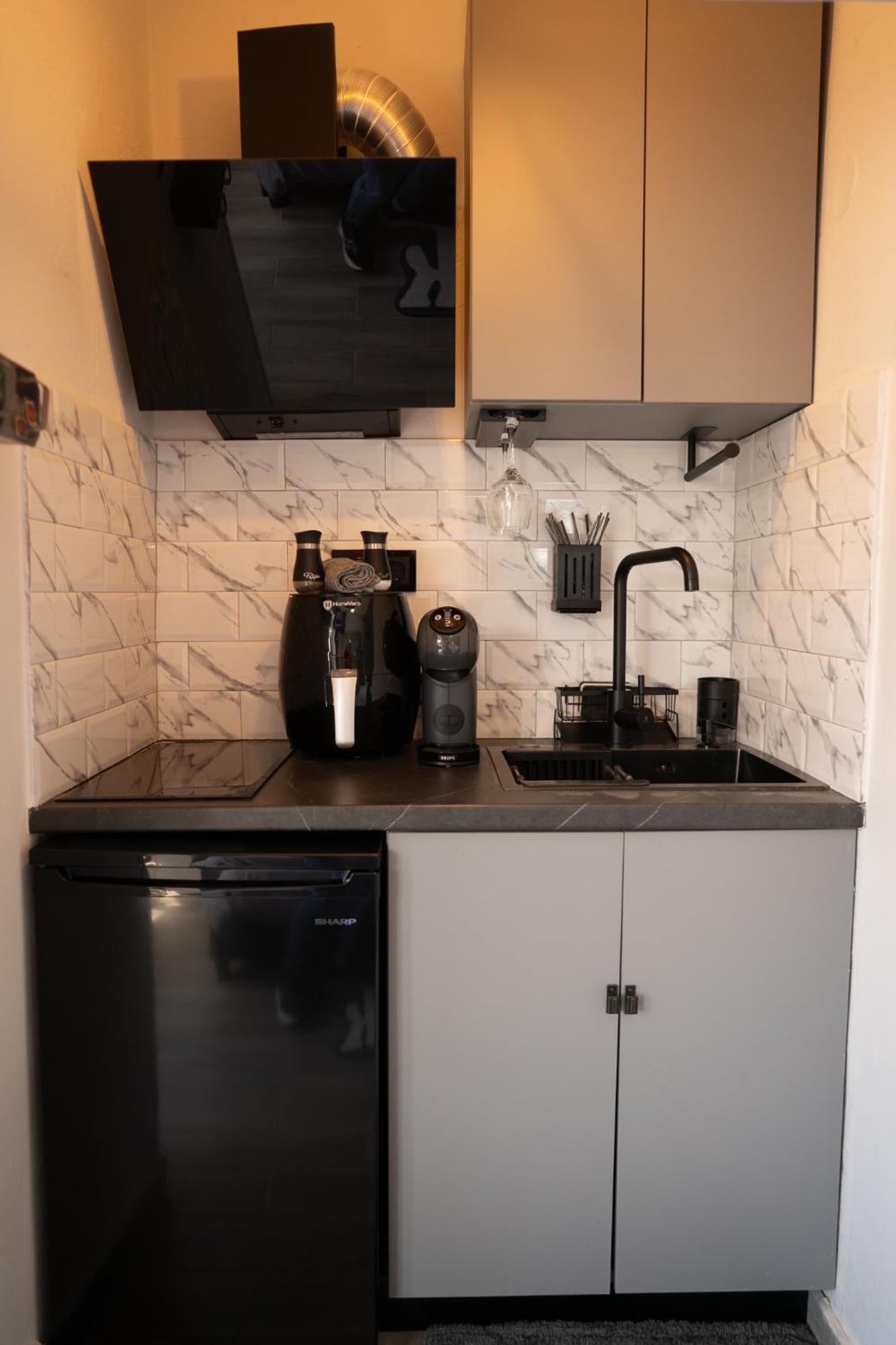 Loft Life Studio Mytilene View المظهر الخارجي الصورة