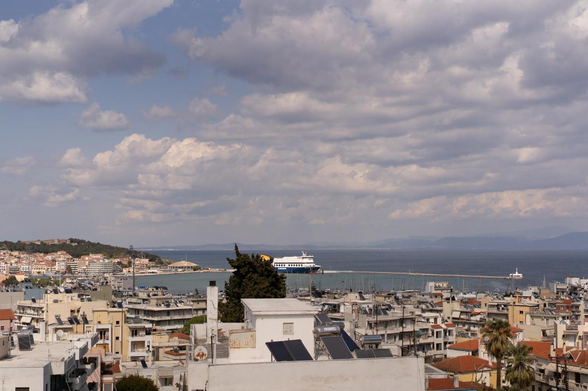 Loft Life Studio Mytilene View المظهر الخارجي الصورة