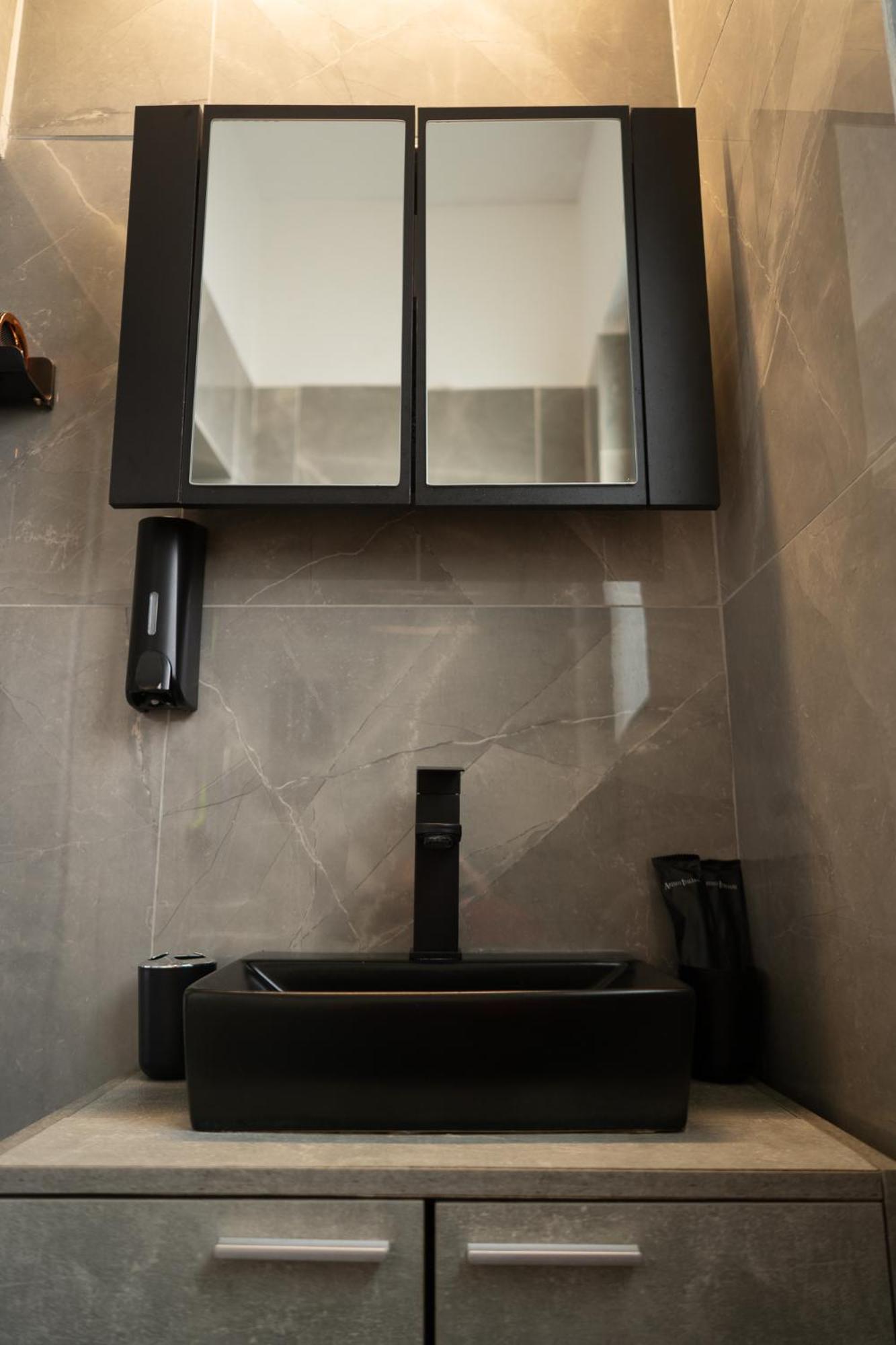 Loft Life Studio Mytilene View المظهر الخارجي الصورة