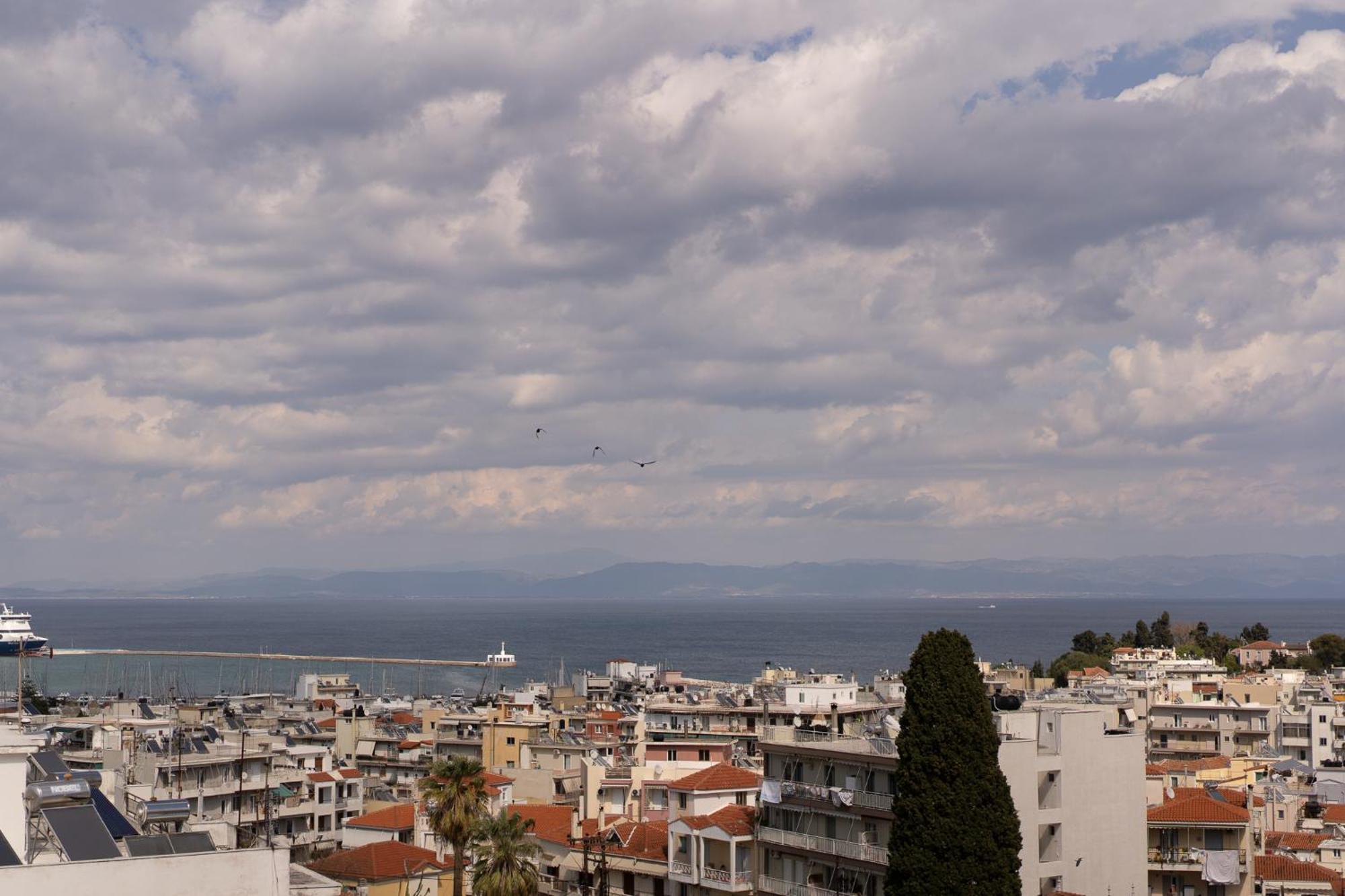 Loft Life Studio Mytilene View المظهر الخارجي الصورة